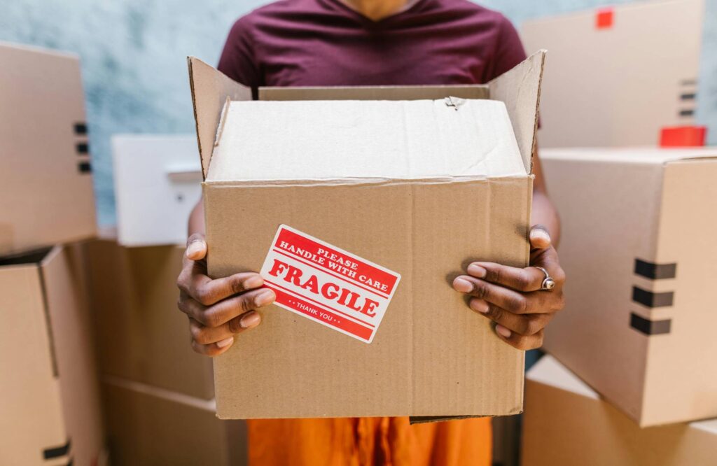 Fragile contents box