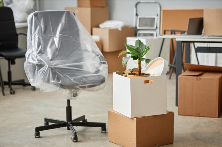 packing furniture-moving office