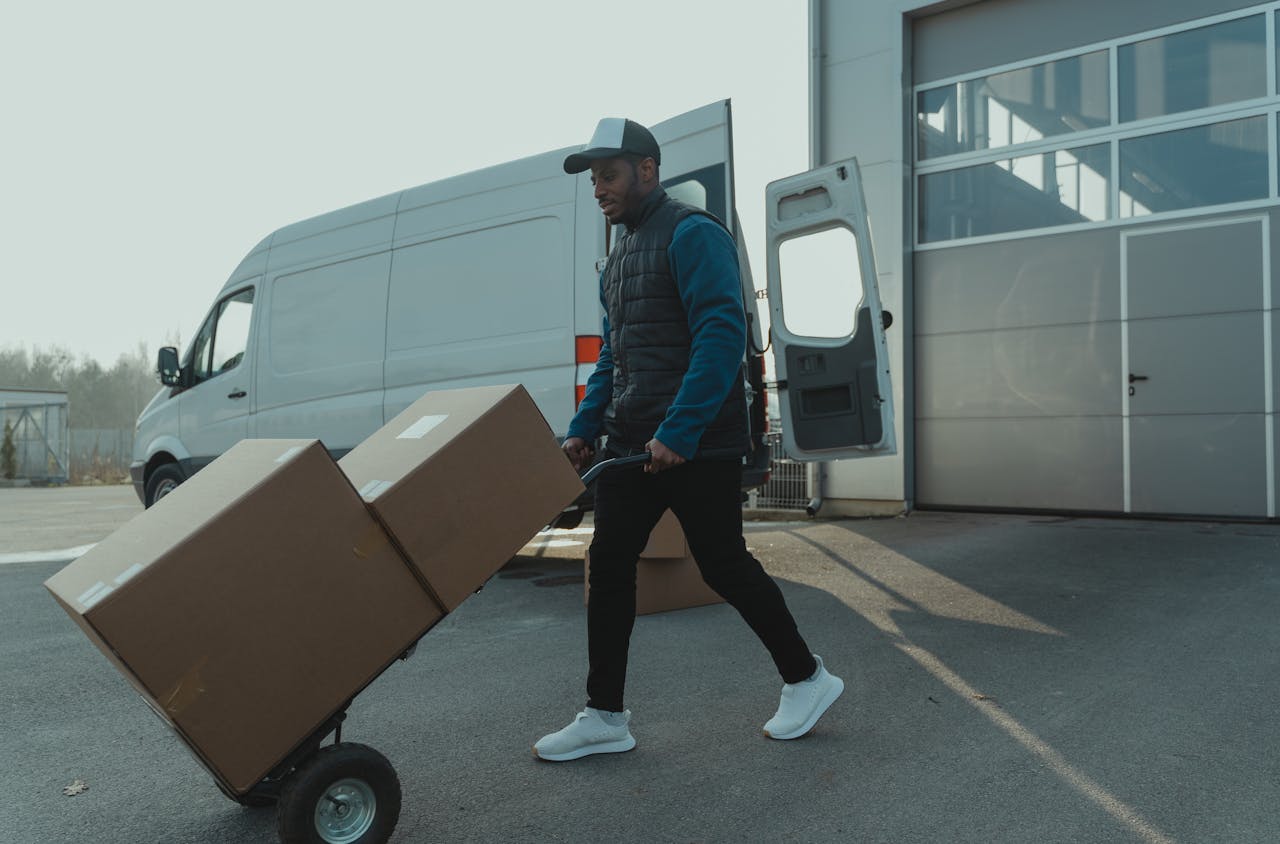 picking up box